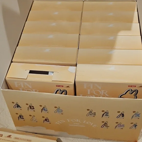 Popmart MONSTERS Pin for Love Pendant Confirmed A - Z Labubu - Picture 5 of 6